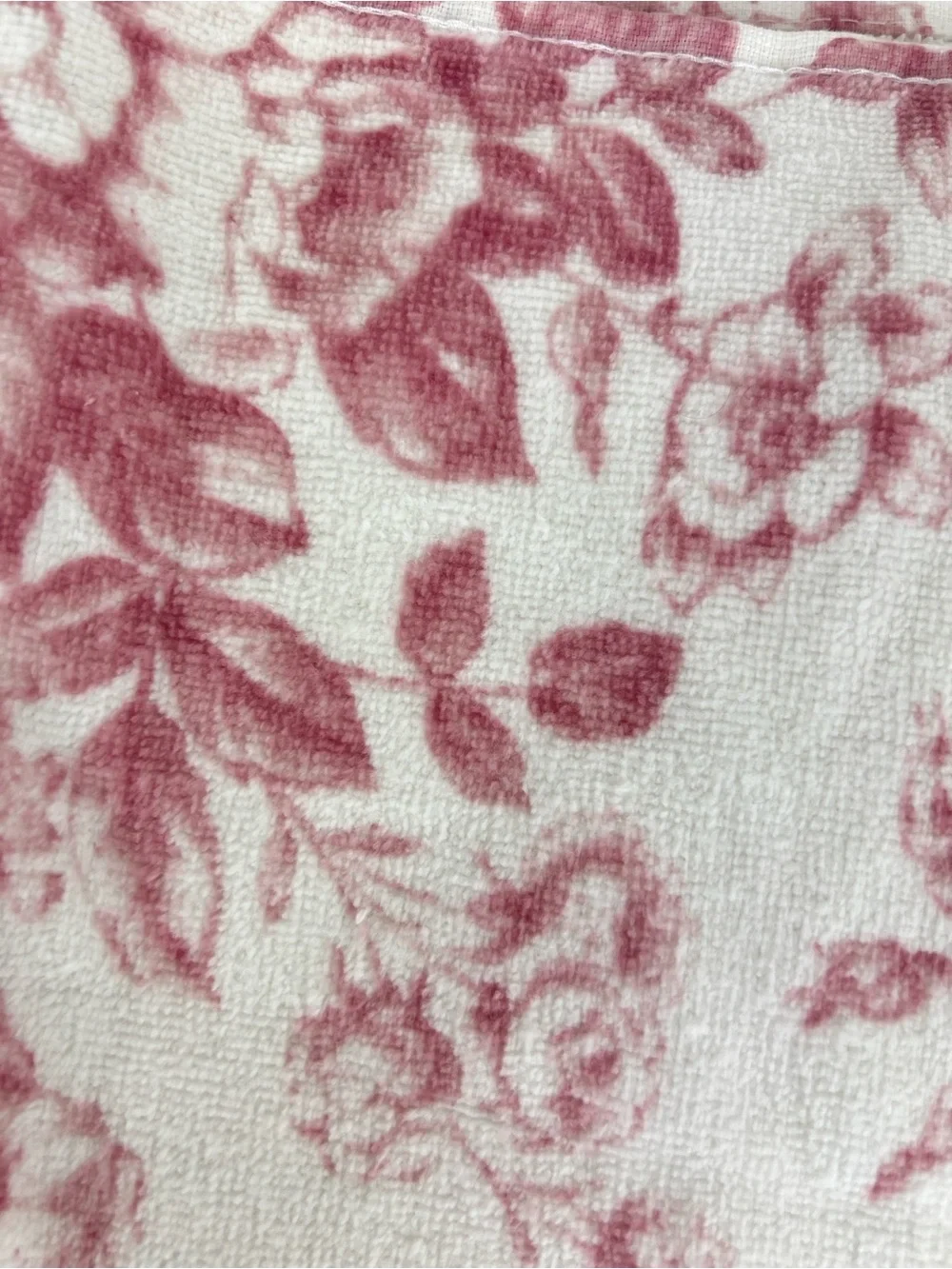 Laura Ashley Bath Towels Pink White Toile Floral Soft Velour Cotton 2 Pc Set NEW